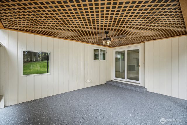 4702 Waller Road E, Tacoma, WA 98443
