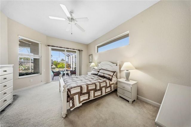 1635 SE 40th ST, Cape Coral, FL 33904