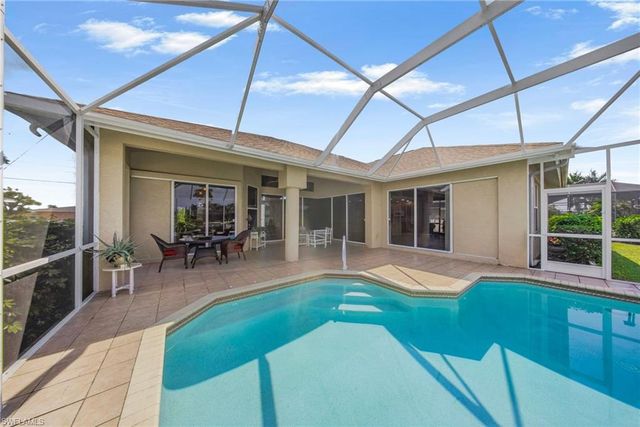 1635 SE 40th ST, Cape Coral, FL 33904