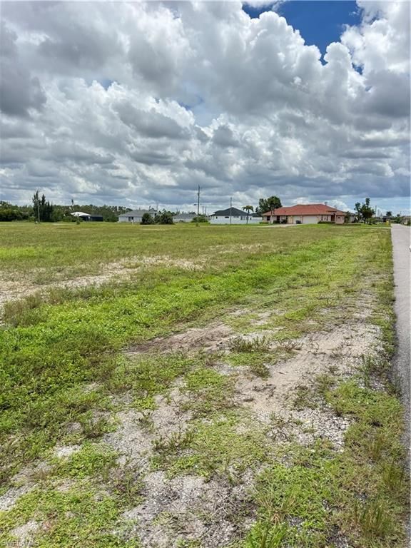 2751 NW 41st PL, CAPE CORAL, FL 33993 — photo 2