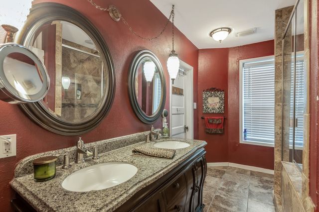 917 Wood Street, Royse City, TX 75189