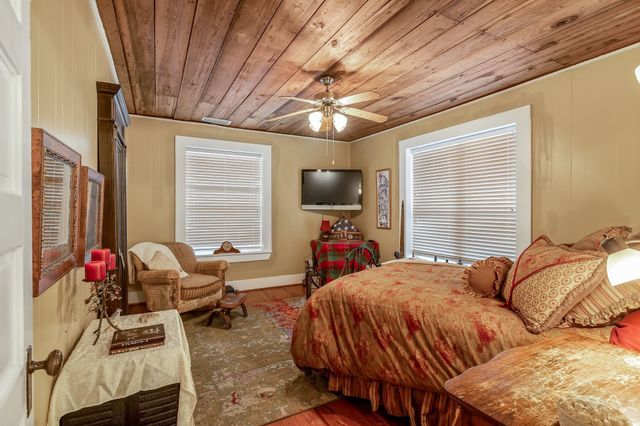 917 Wood Street, Royse City, TX 75189