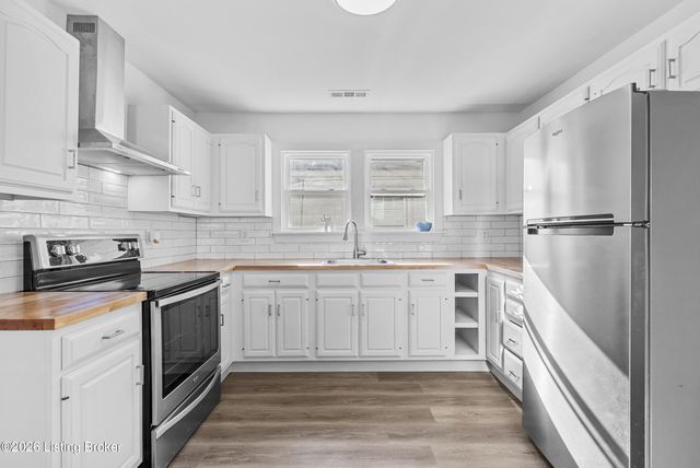 3721 Craig Ave, Louisville, KY 40215