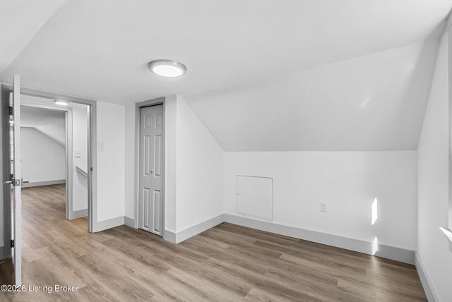 3721 Craig Ave, Louisville, KY 40215