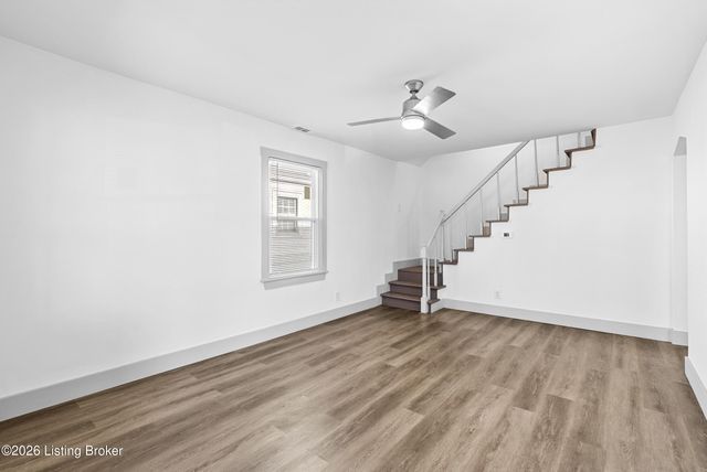 3721 Craig Ave, Louisville, KY 40215