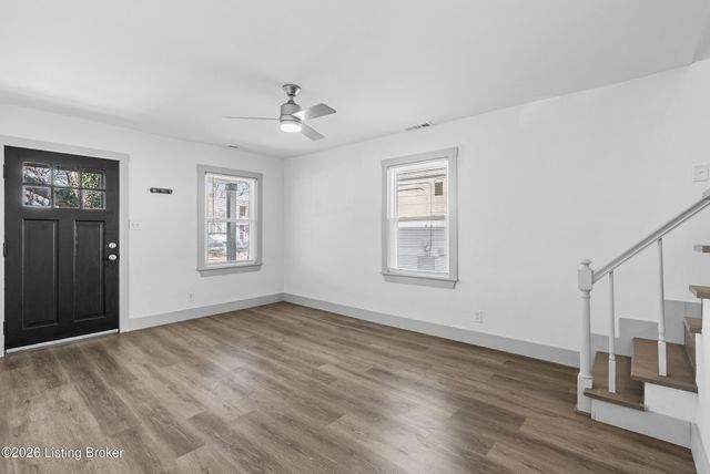 3721 Craig Ave, Louisville, KY 40215