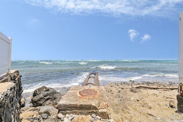 54-220 Kaipapau Loop, Hauula, HI 96717