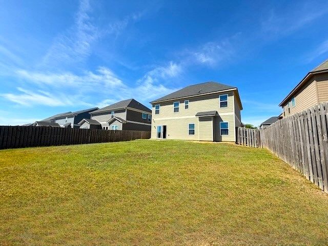 190 Red Oak Place, Smiths Station, AL 36877