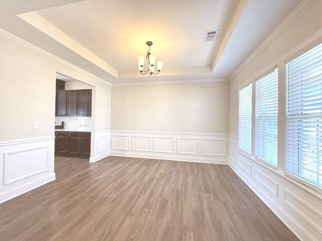 190 Red Oak Place, Smiths Station, AL 36877
