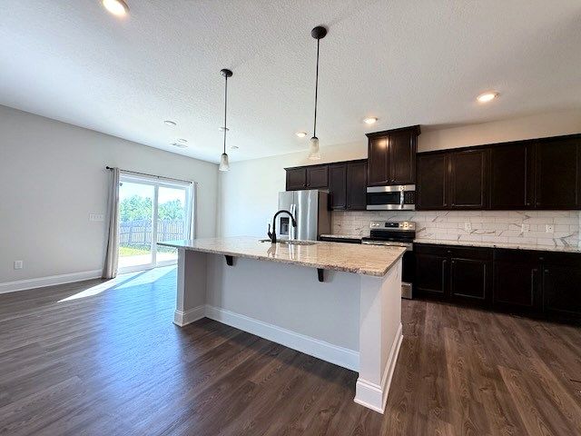 190 Red Oak Place, Smiths Station, AL 36877