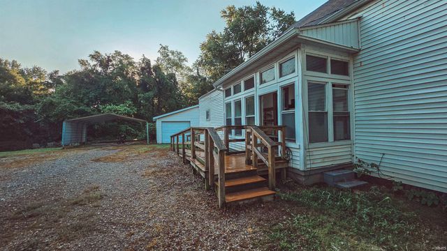 4001 Kratzville Road, Evansville, IN 47710