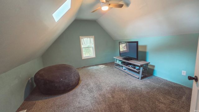 4001 Kratzville Road, Evansville, IN 47710