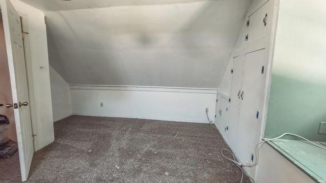 4001 Kratzville Road, Evansville, IN 47710