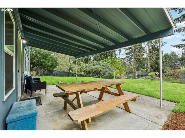 1403 Ne 65TH St, Vancouver, WA 98665