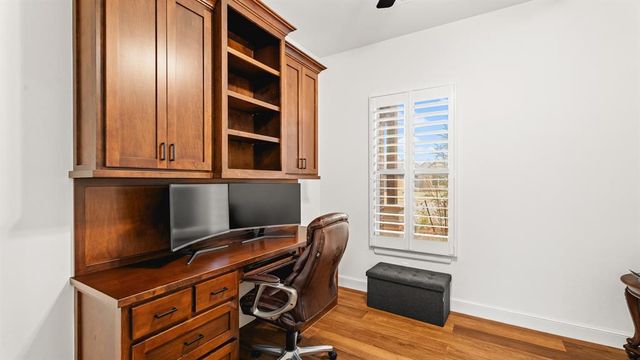 5705 Gold Stone Court, Mustang, OK 73064