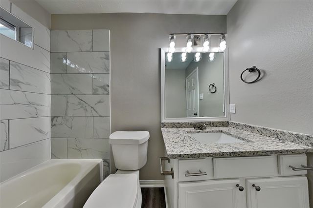 12234 Innisfall Circle, Tomball, TX 77377