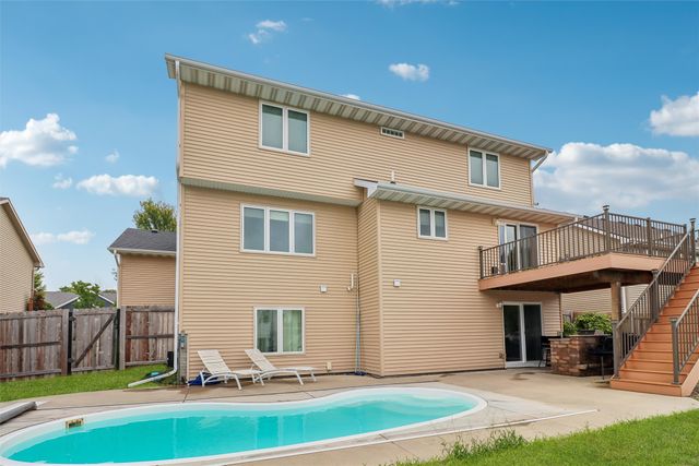 1724 2nd Avenue SW, Altoona, IA 50009