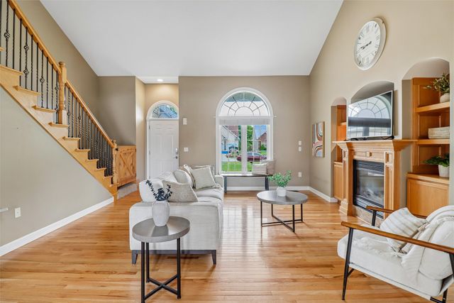 1724 2nd Avenue SW, Altoona, IA 50009