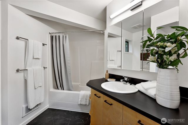 1506 E Horizon Drive, Mukilteo, WA 98275