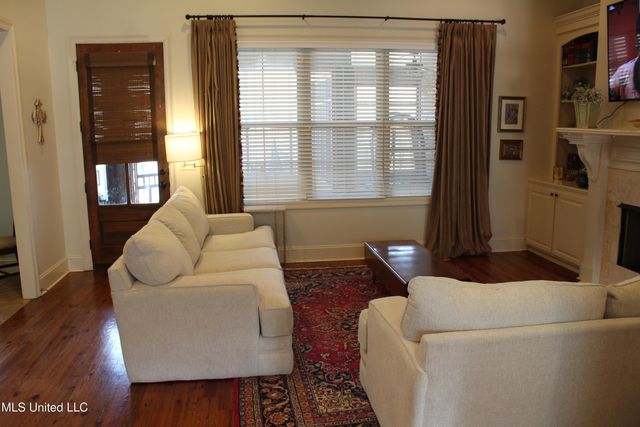 102 Wisteria Vine, Madison, MS 39110