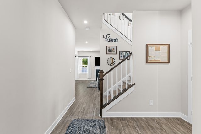 170 Country Oaks Lane, Charleston, SC 29492