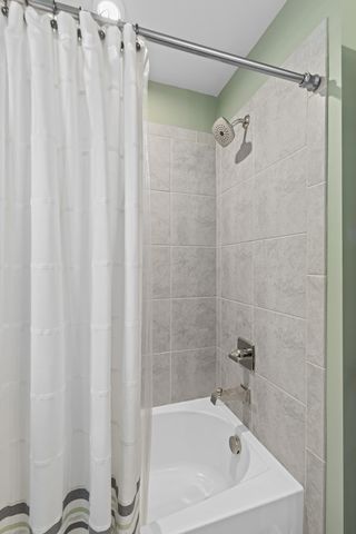 170 Country Oaks Lane, Charleston, SC 29492
