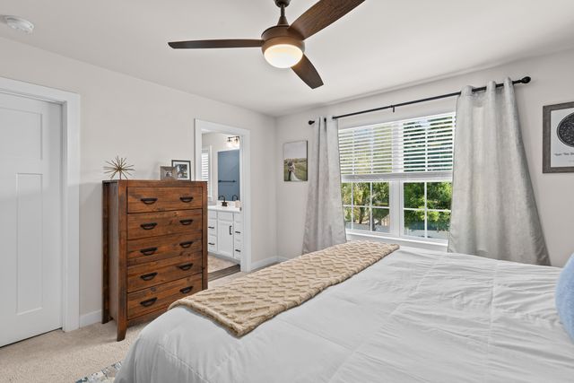 170 Country Oaks Lane, Charleston, SC 29492