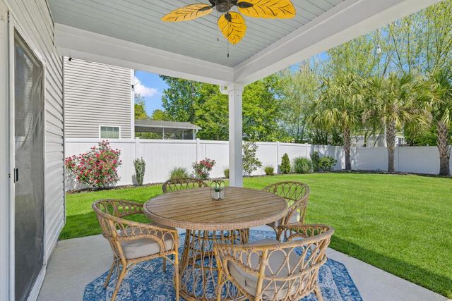170 Country Oaks Lane, Charleston, SC 29492