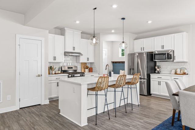 170 Country Oaks Lane, Charleston, SC 29492