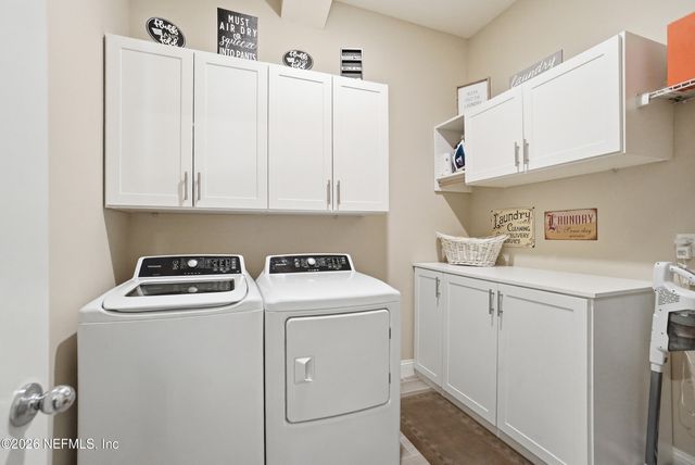 2950 LUCENA Lane, Jacksonville, FL 32246