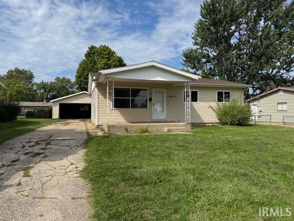 4015 Coral Drive, South Bend, IN 46614