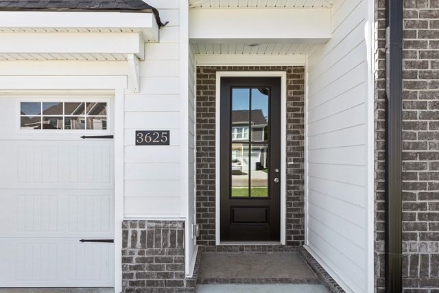 100 Riverview Run, Madison, TN 37115