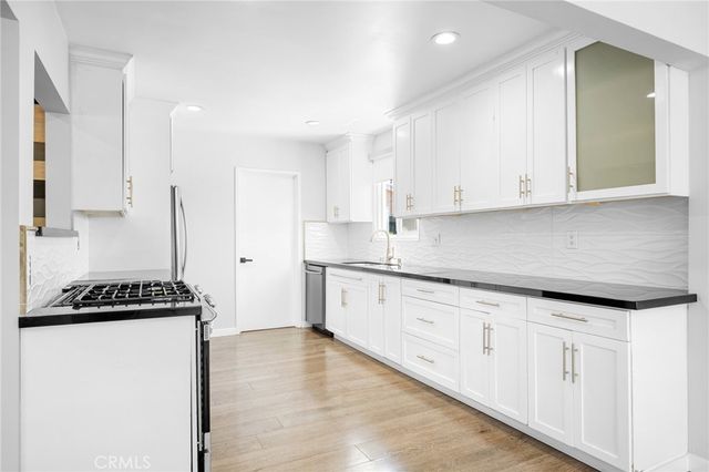11793 Glencrest, San Fernando, CA 91340