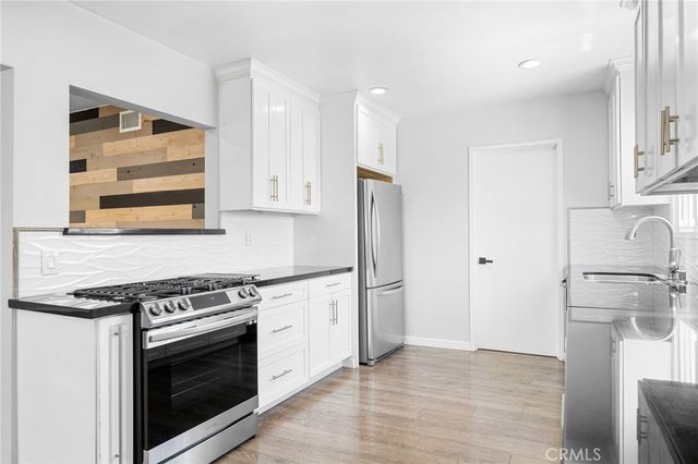 11793 Glencrest, San Fernando, CA 91340