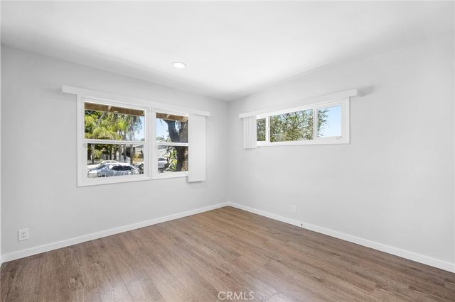 11793 Glencrest, San Fernando, CA 91340