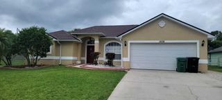 1058 SW Calmar Avenue, Port St Lucie, FL 34953