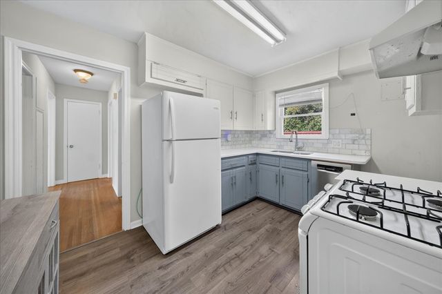 307 Norwood Drive, Hurst, TX 76053