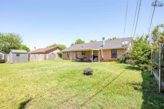 4925 BIG BEND DRIVE, Wichita Falls, TX 76310