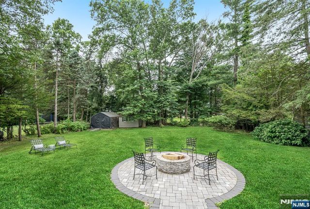 207 Henry Place, Wyckoff, NJ 07481