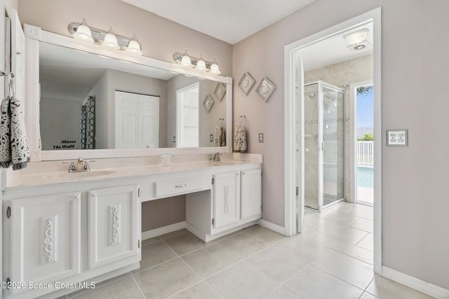 1334 Cherry Hills Road NE, Palm Bay, FL 32905