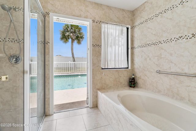 1334 Cherry Hills Road NE, Palm Bay, FL 32905
