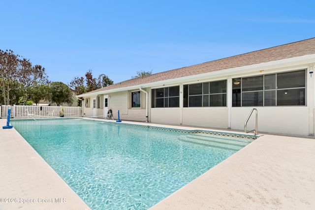 1334 Cherry Hills Road NE, Palm Bay, FL 32905