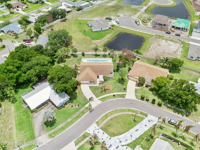 1334 Cherry Hills Road NE, Palm Bay, FL 32905
