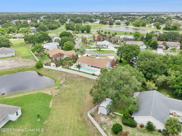 1334 Cherry Hills Road NE, Palm Bay, FL 32905