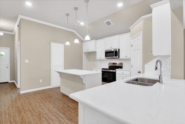 2509 Yoder Lane, Robinson, TX 76706
