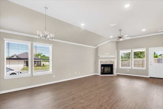 2509 Yoder Lane, Robinson, TX 76706