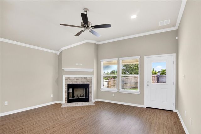 2509 Yoder Lane, Robinson, TX 76706
