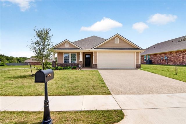 2509 Yoder Lane, Robinson, TX 76706