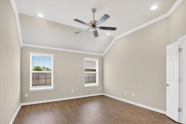 2509 Yoder Lane, Robinson, TX 76706