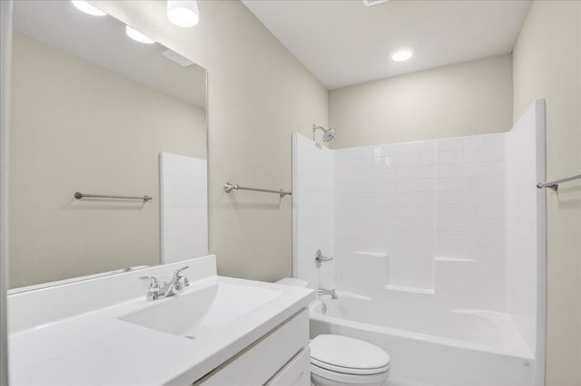 2509 Yoder Lane, Robinson, TX 76706
